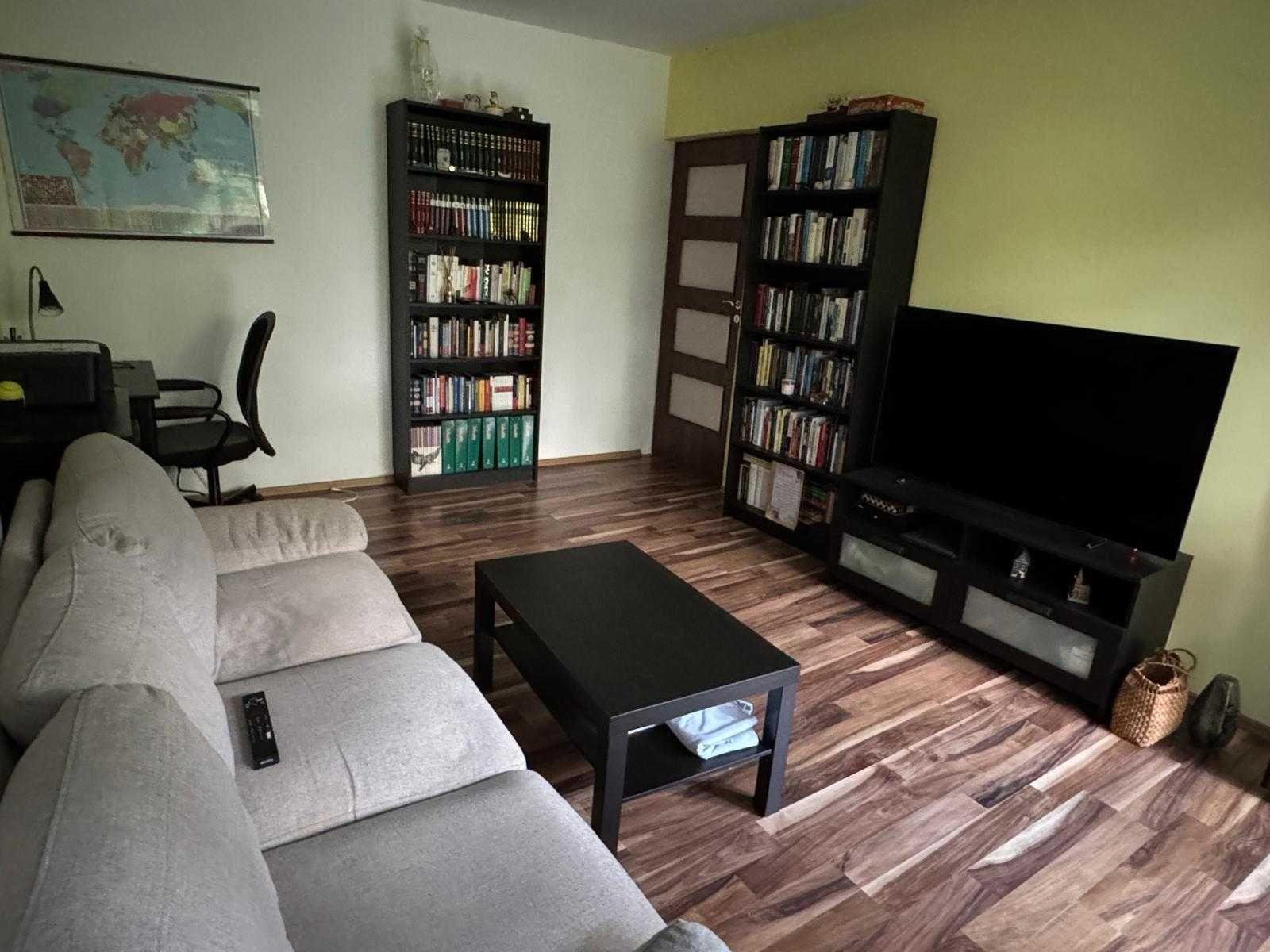 Apartament 2 camere de vanzare