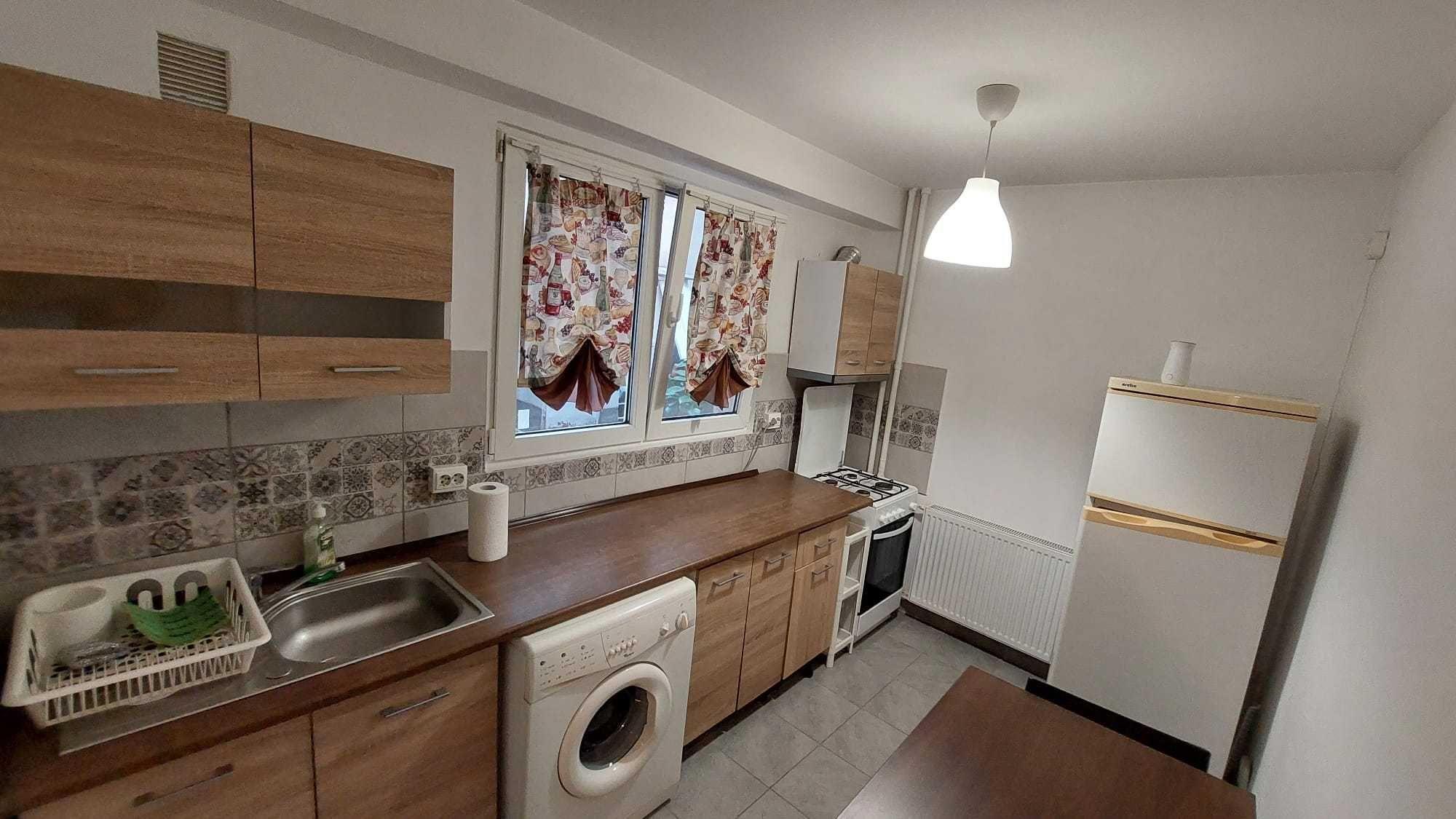 Proprietar, închiriez garsonieră decomandată, Drumul Taberei 34