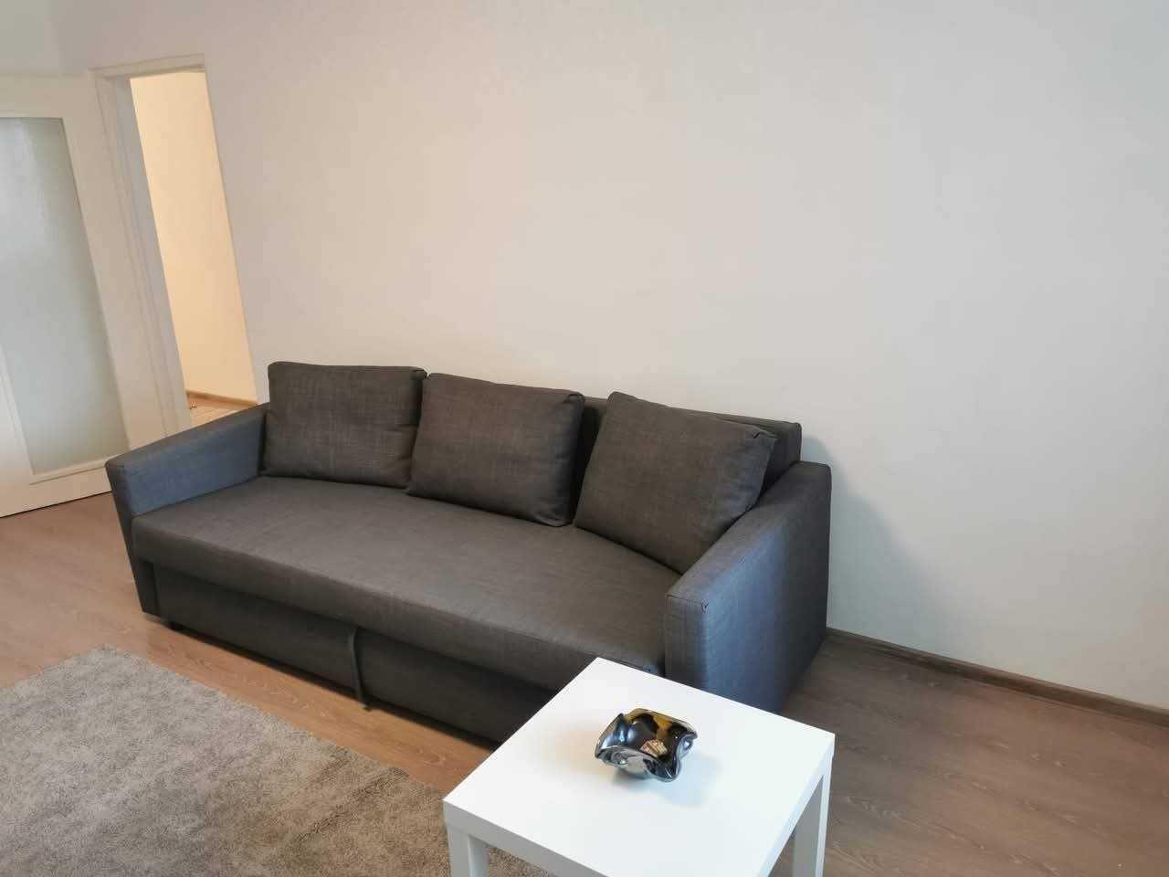 Apartament cu 3 camere de închiriat Lujerului