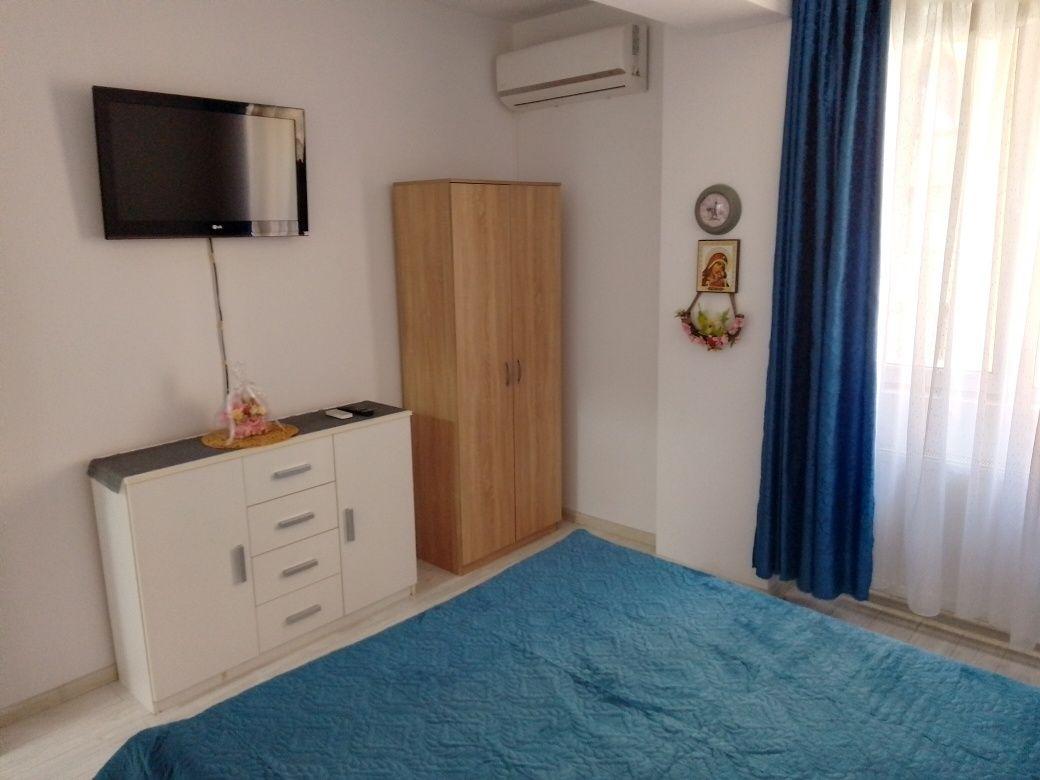 Inchiriez apartament in Militari Residence - imagine 1