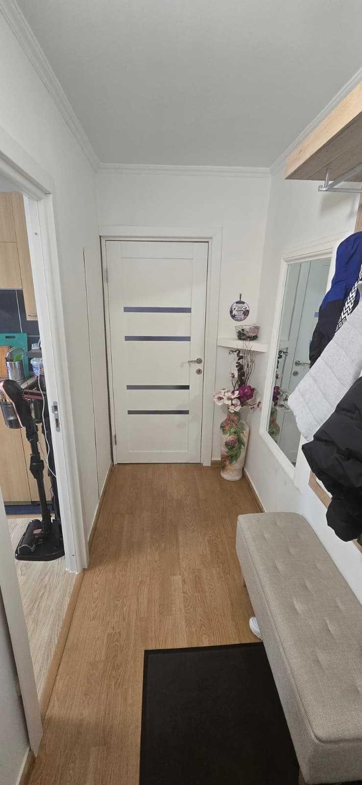 Apartament de vanzare cu 2 camere, Cartier Prundu, et 4/4
