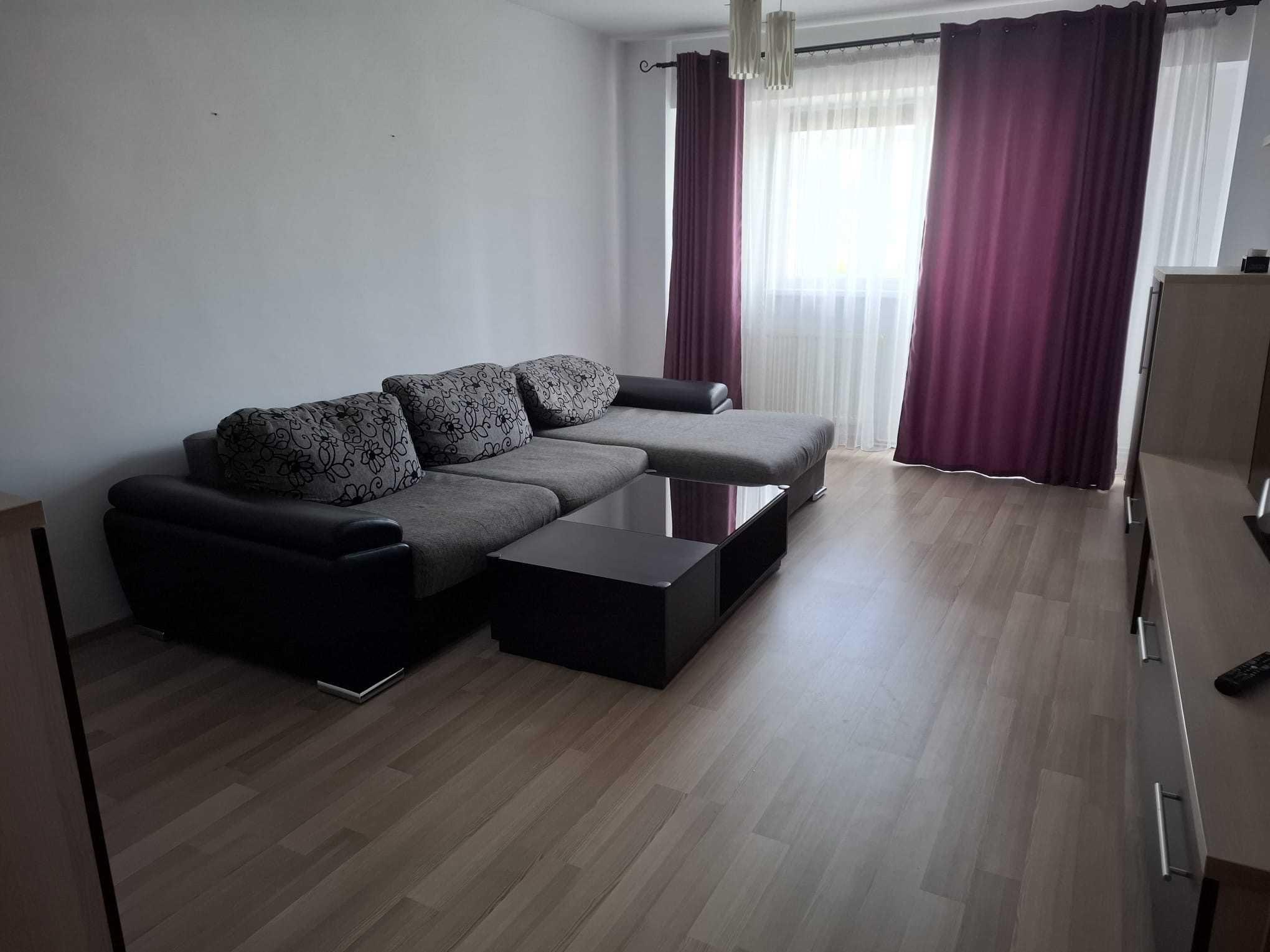 Inchiriez apartament 3 camere Pitesti-Fr Golesti