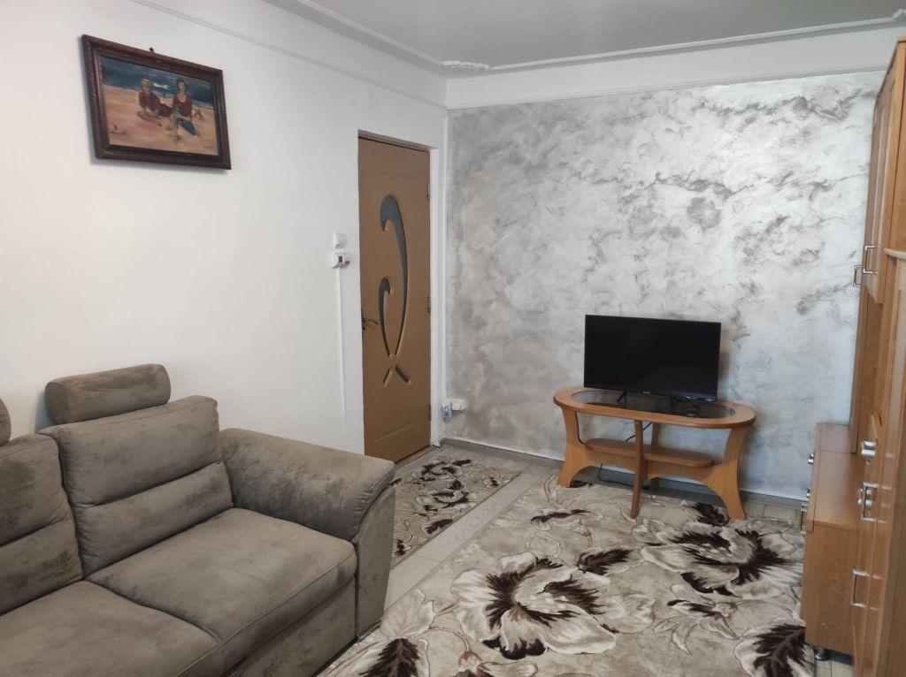 Persoana fizica vand ap.2 camere