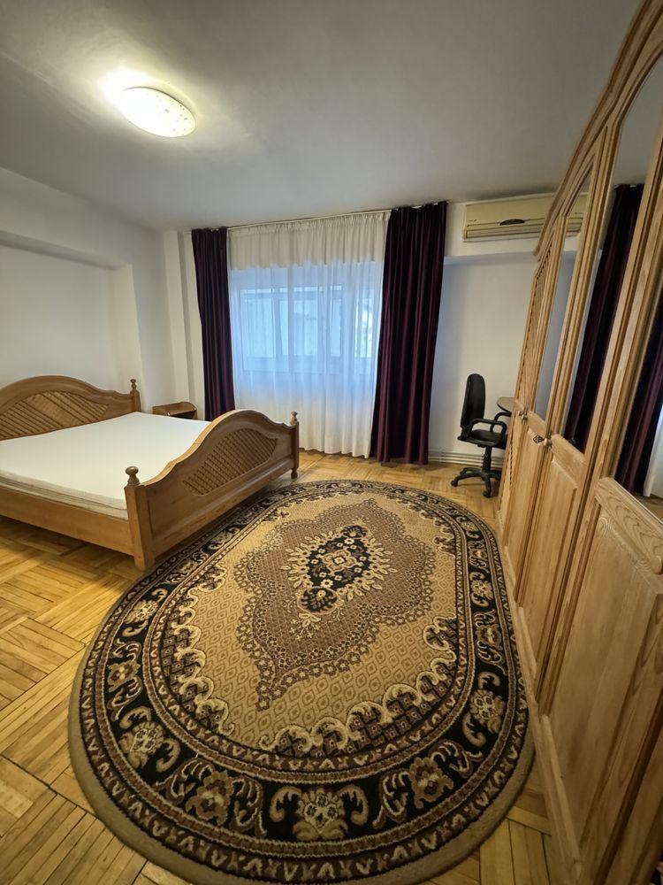 Proprietar ap 1cam, Iasi ,Nicolina la bul. 45 mp , bloc apartamente, mobilat,utilat