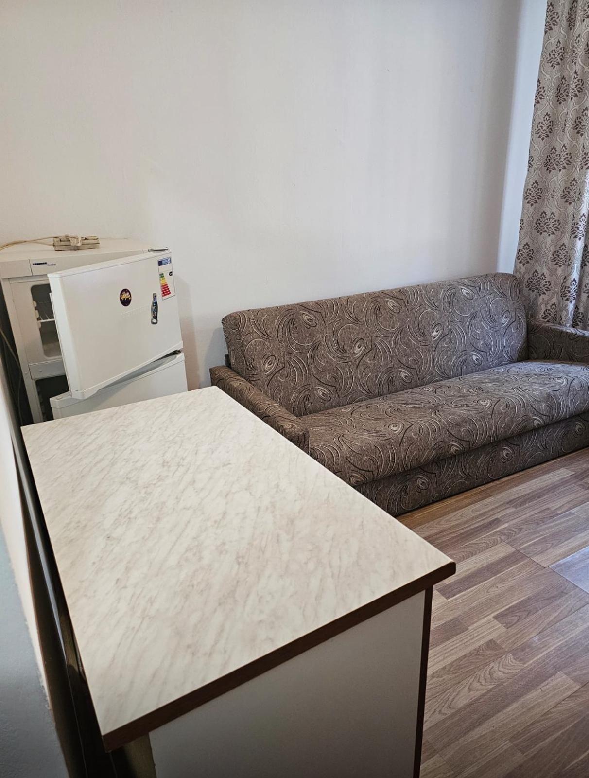 inhiriez cameră de camin