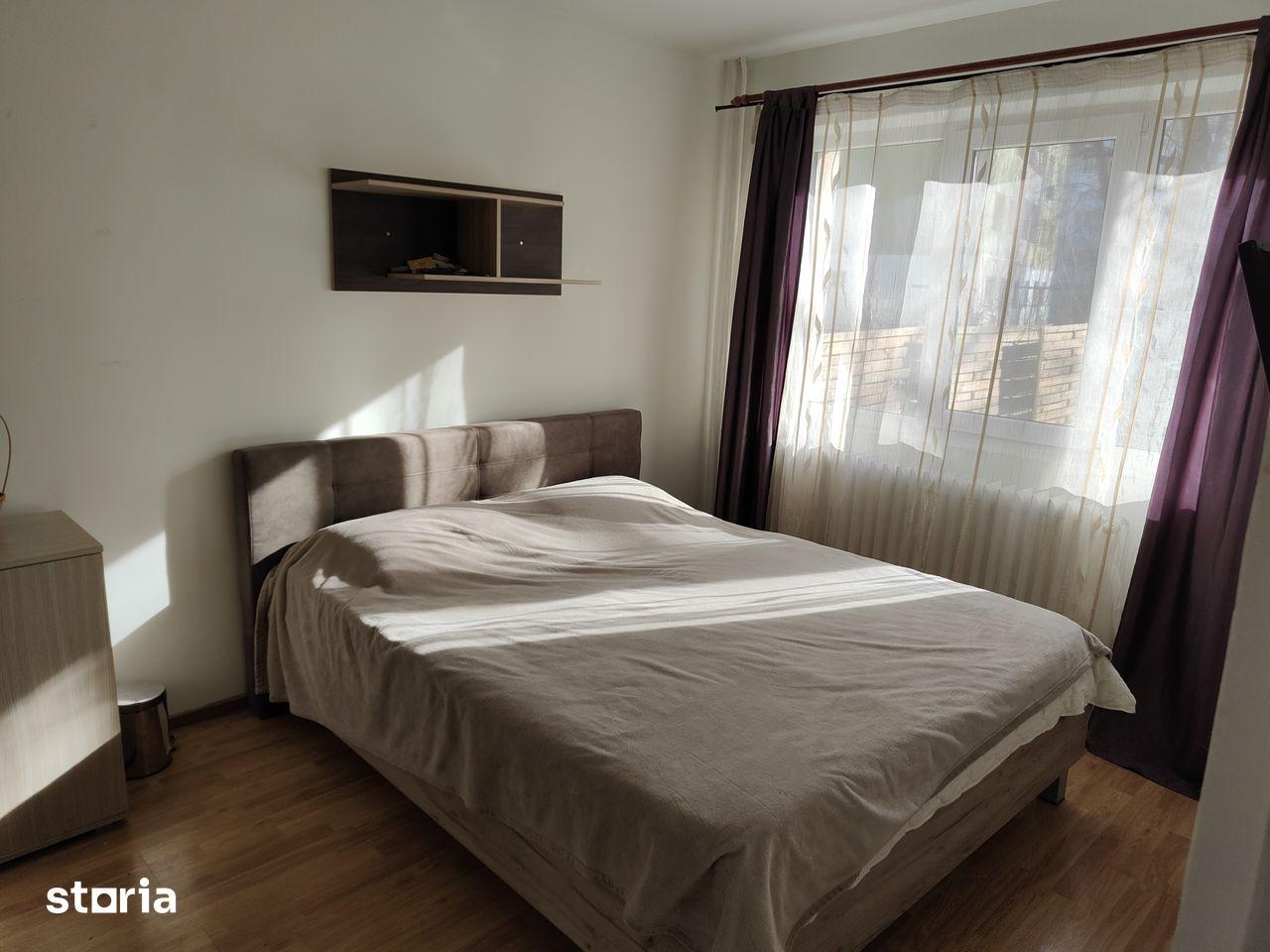 UNIC Apartament 2 cam. și curte 50mp, Podu Roș,  lângă liceul Racoviță