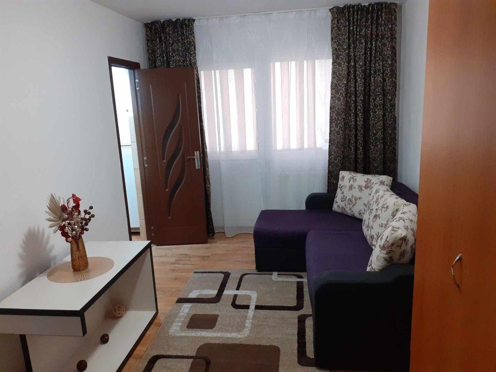 Inchiriez apartament 1 camera confectii