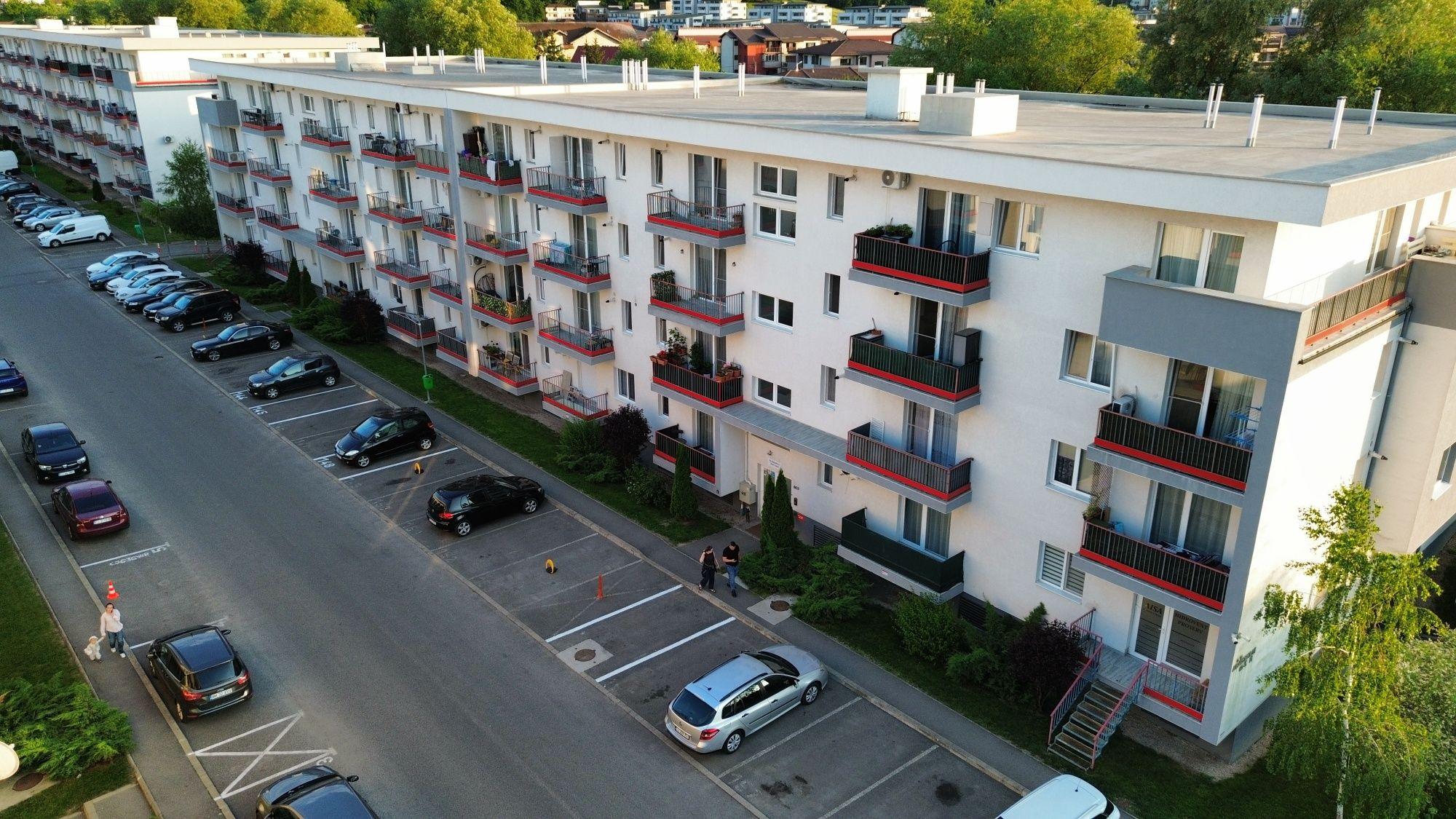 Inchiriez apartament 40 de mp langa Parcul Poligon, Floresti