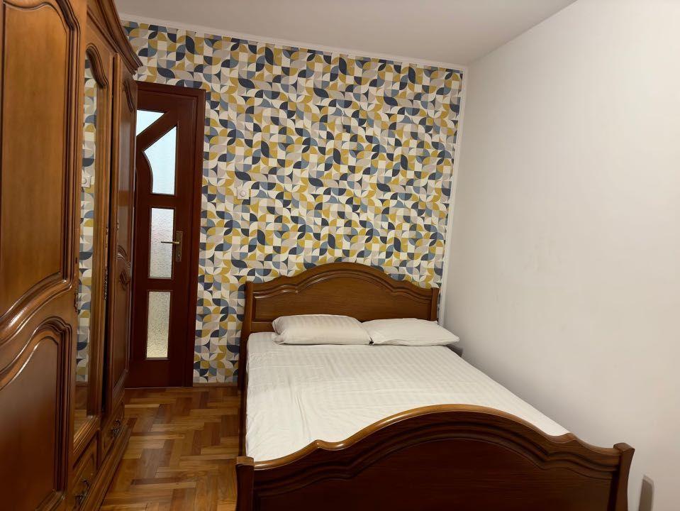 Inchiriez 1 camera într-un ap cu 4 camere decomandate. Marasti