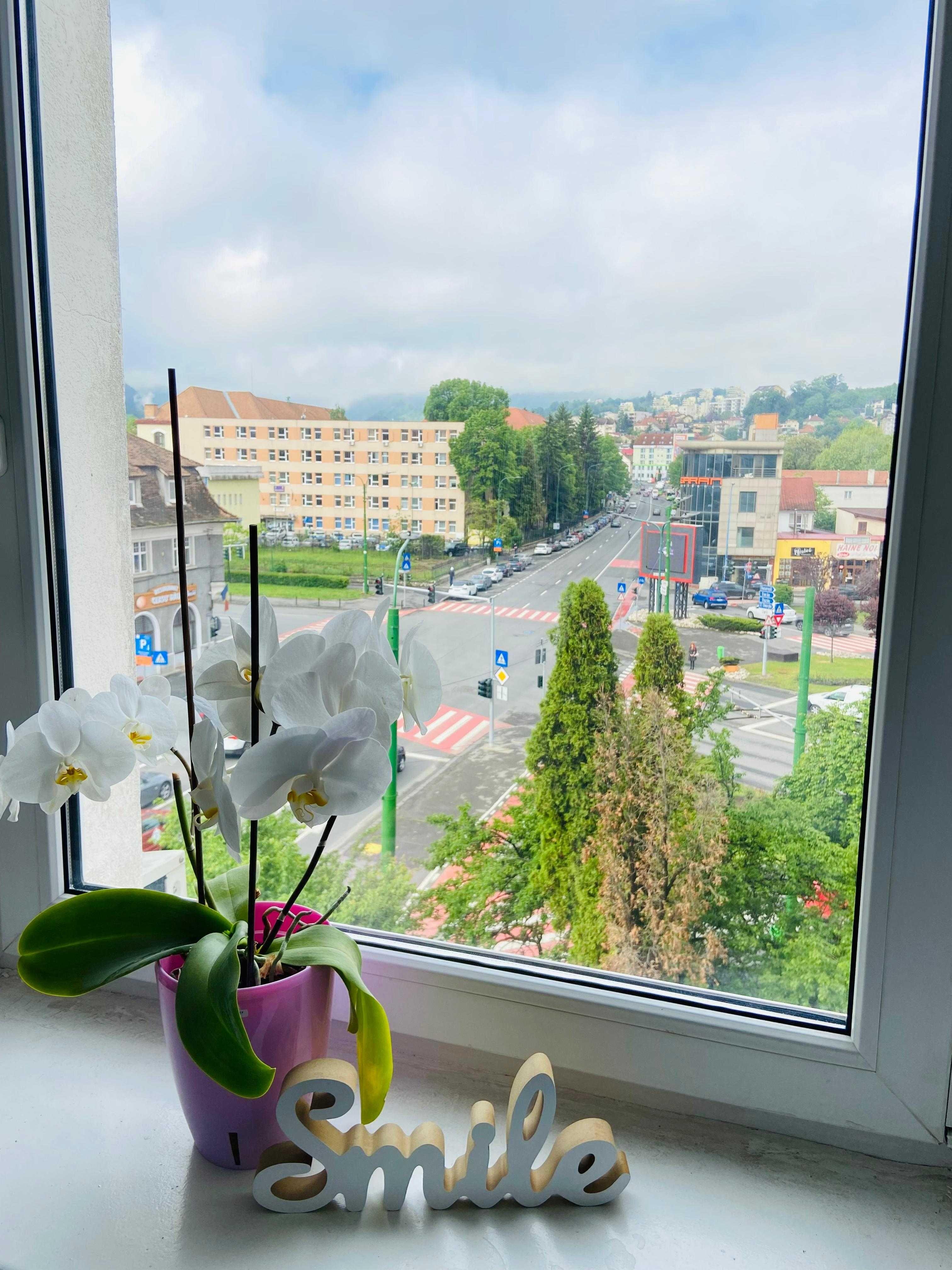 Sală in zonă centrală pt. conferinte, seminarii, workshopuri, cursuri - imagine 1