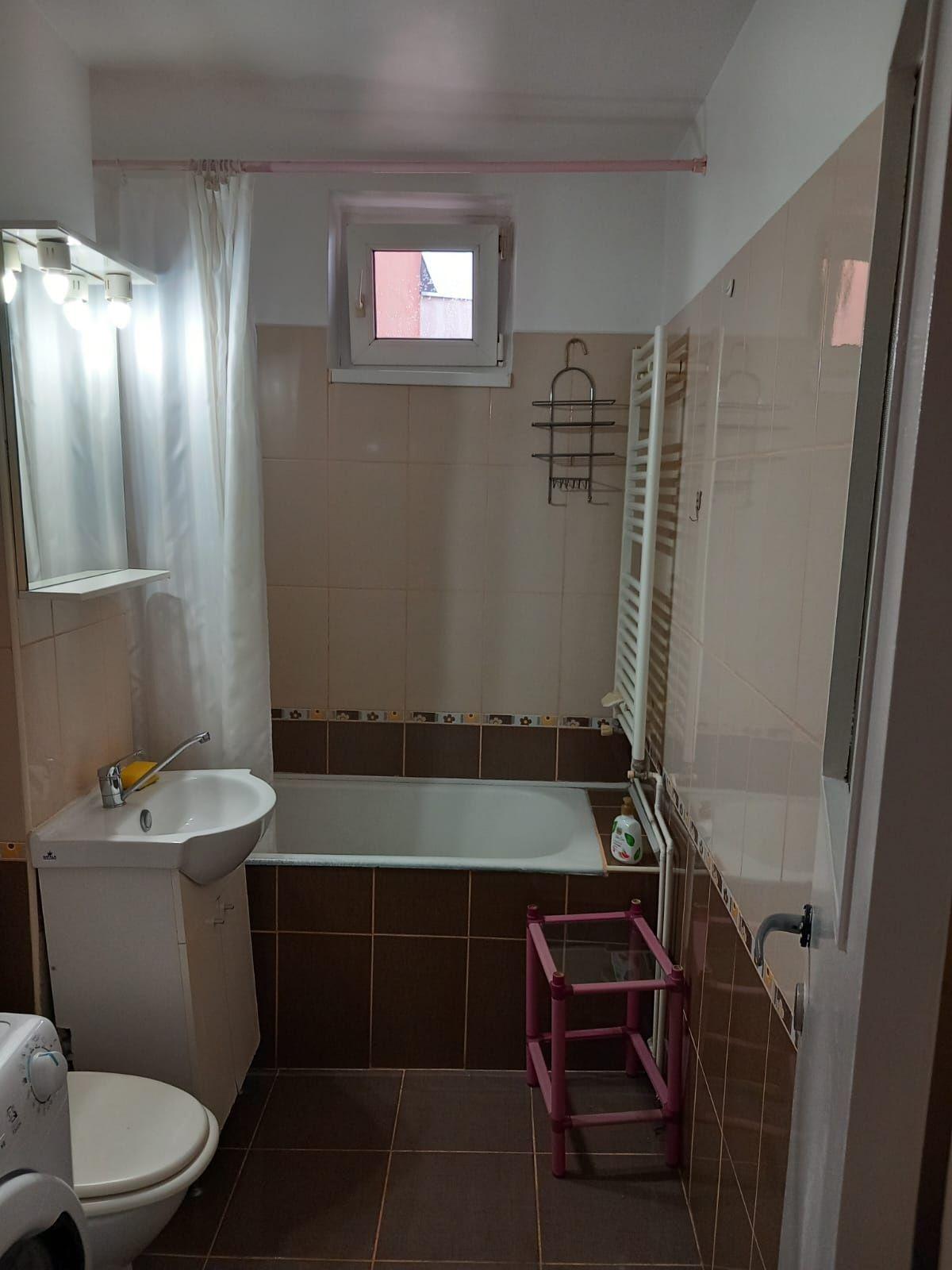 Apartament 3 camere