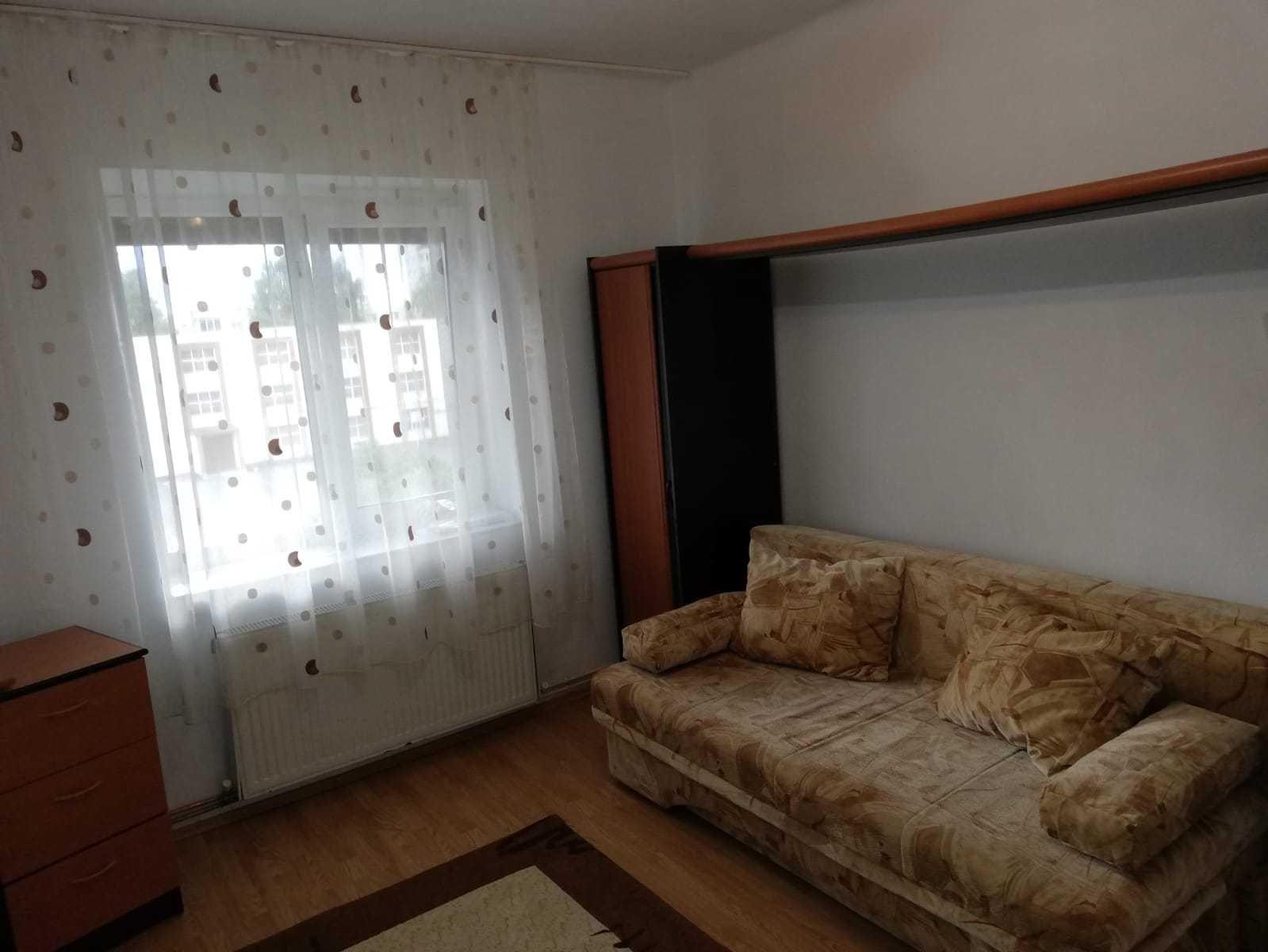 Garsoniera închiriat Tractoru