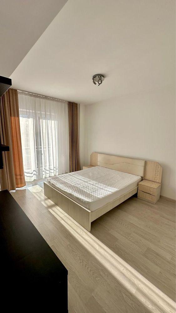 Se închiriază proprietar apartament vizavi mall Coresi Tractoru
