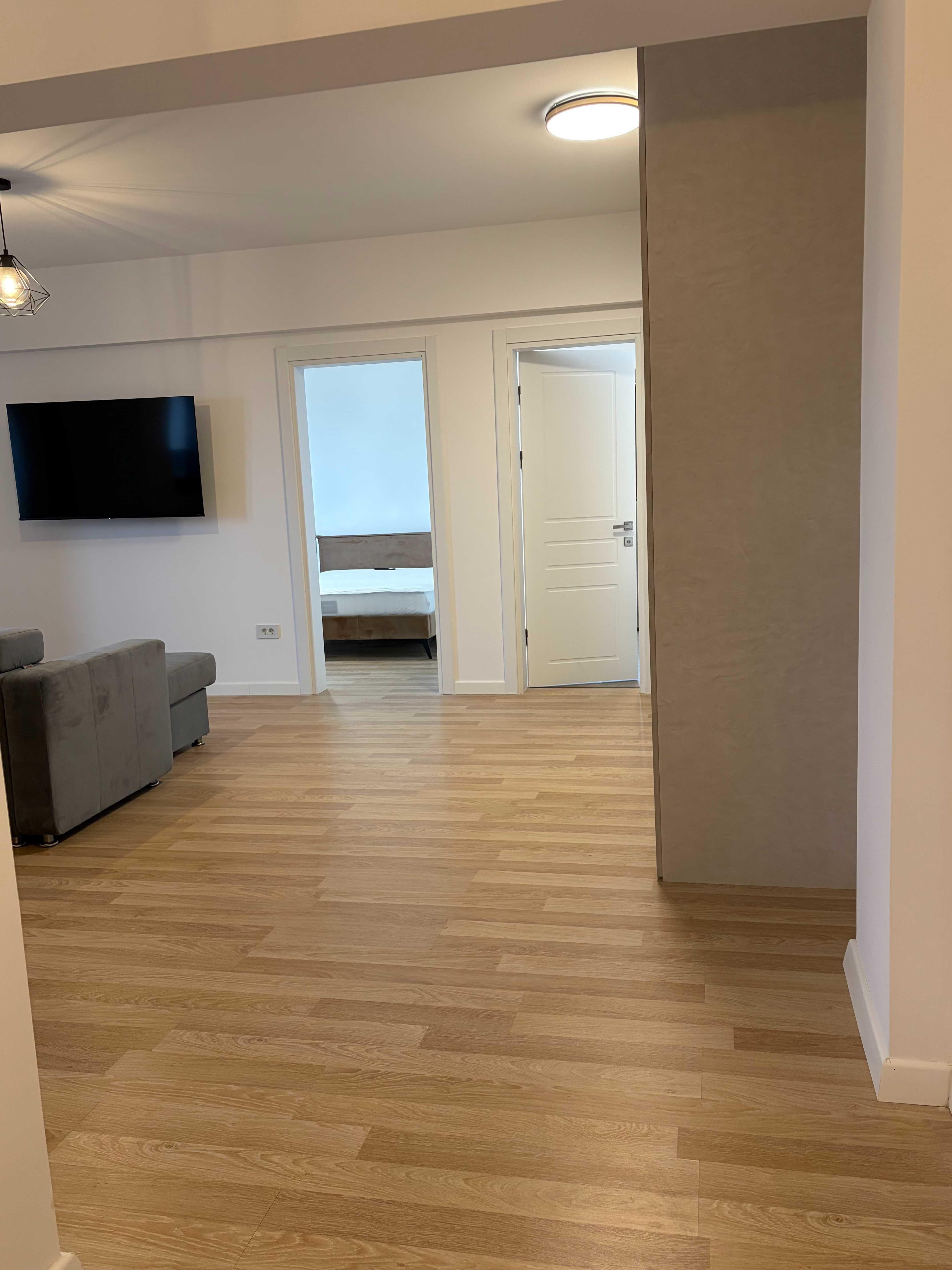 Inchiriez Apartament 2 camere zona South Side