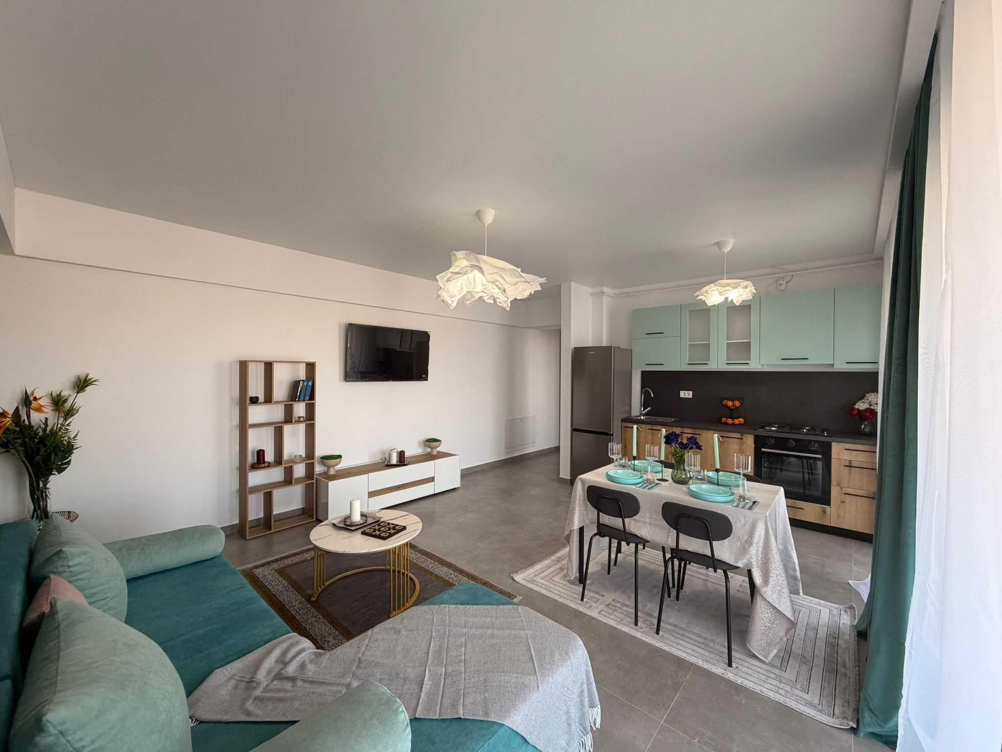 Inchiriere- 2 camere- Tomis Tower Etaj- 14/15