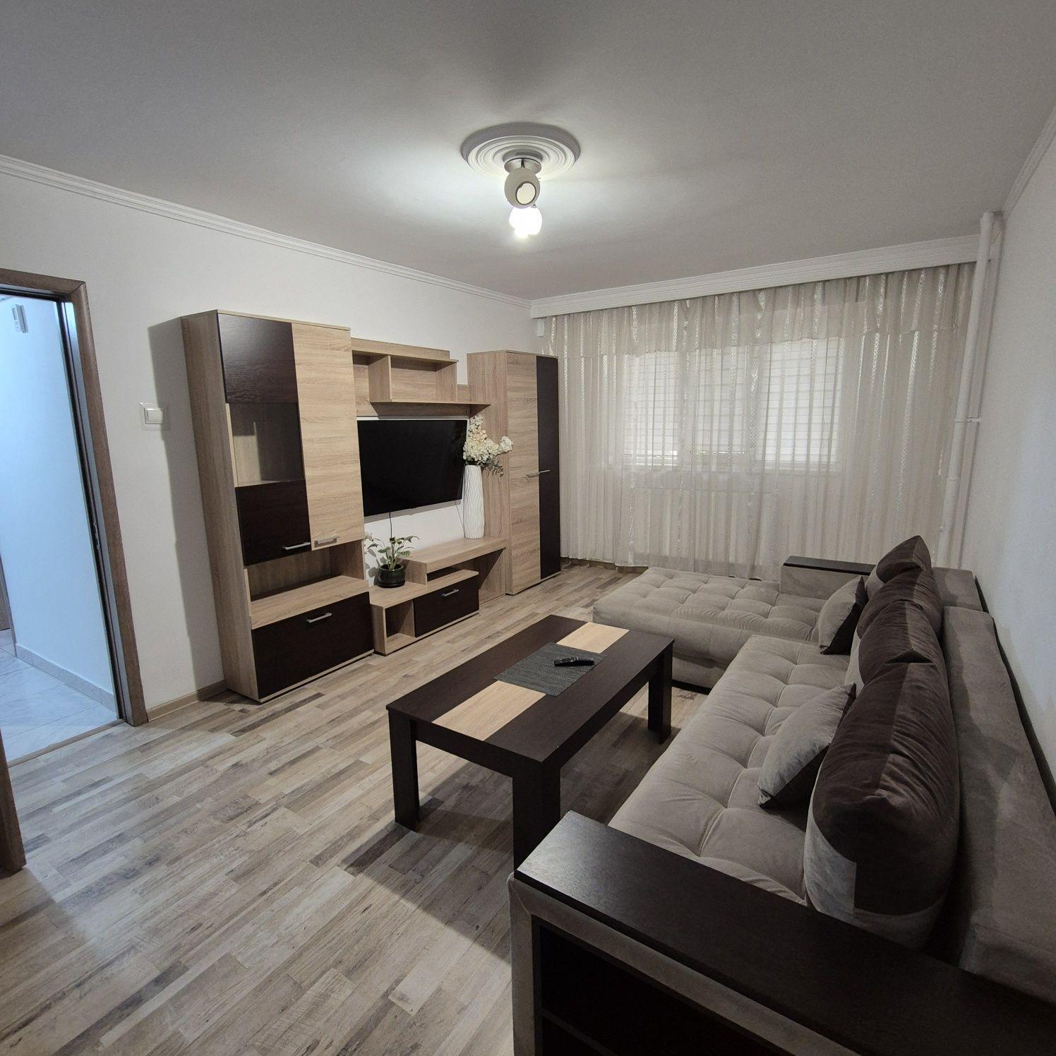 [De Închiriat] 2 camere, parter, casa de cultura