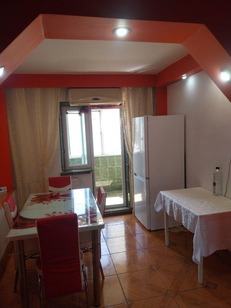Închiriez apartament 2 camere rovine