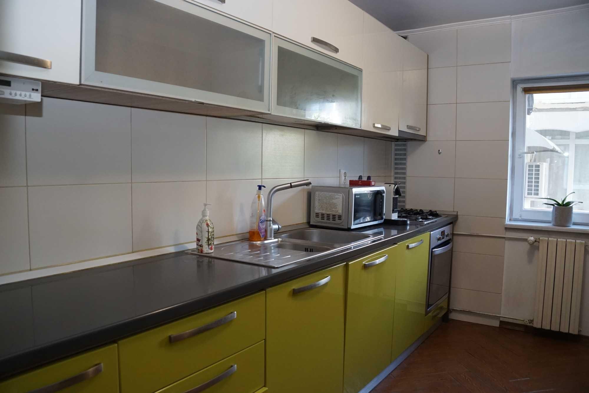 Inchiriez apt. 4 camere - imagine 1