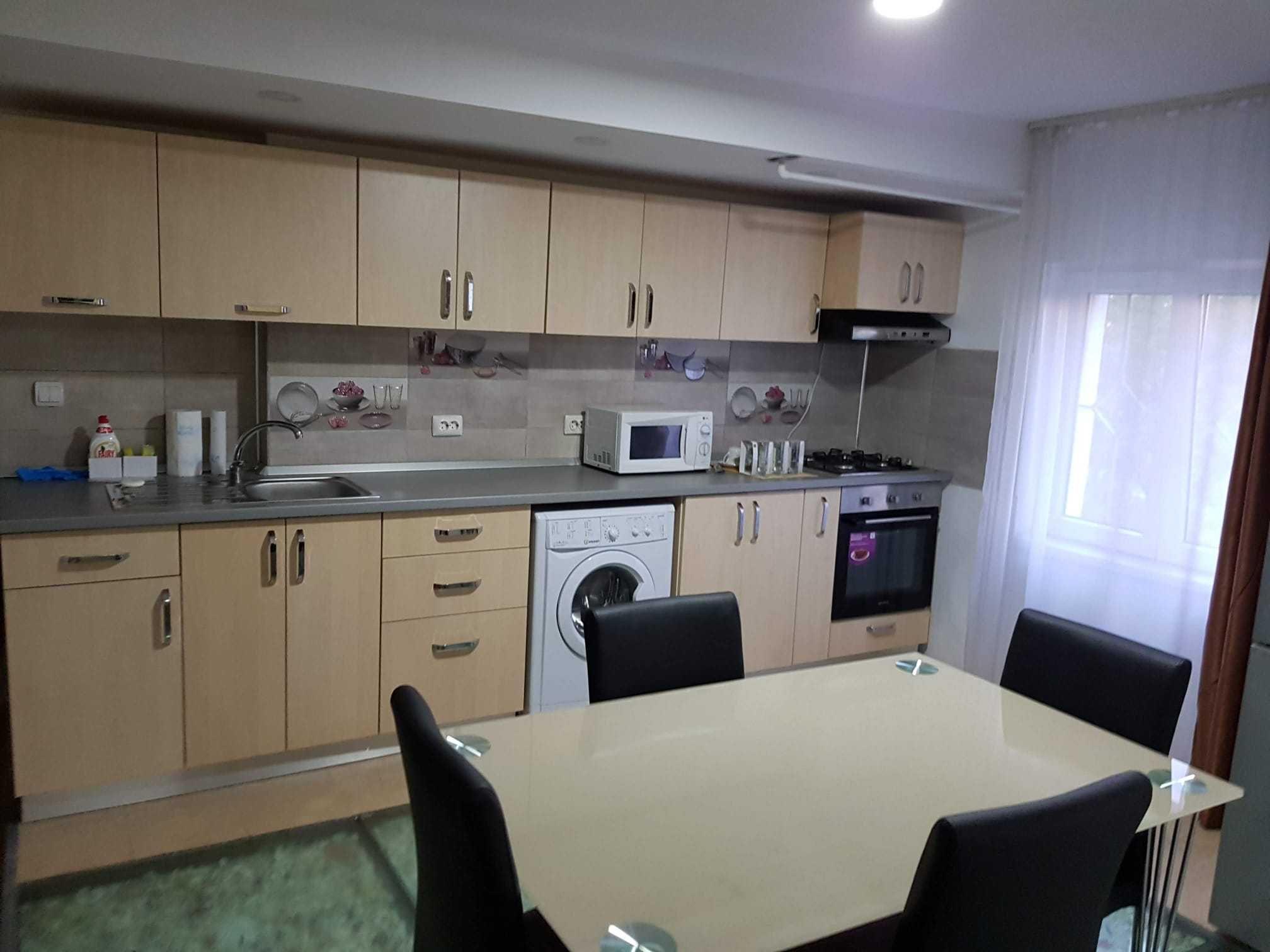 Apartament 2 camere de inchiriat