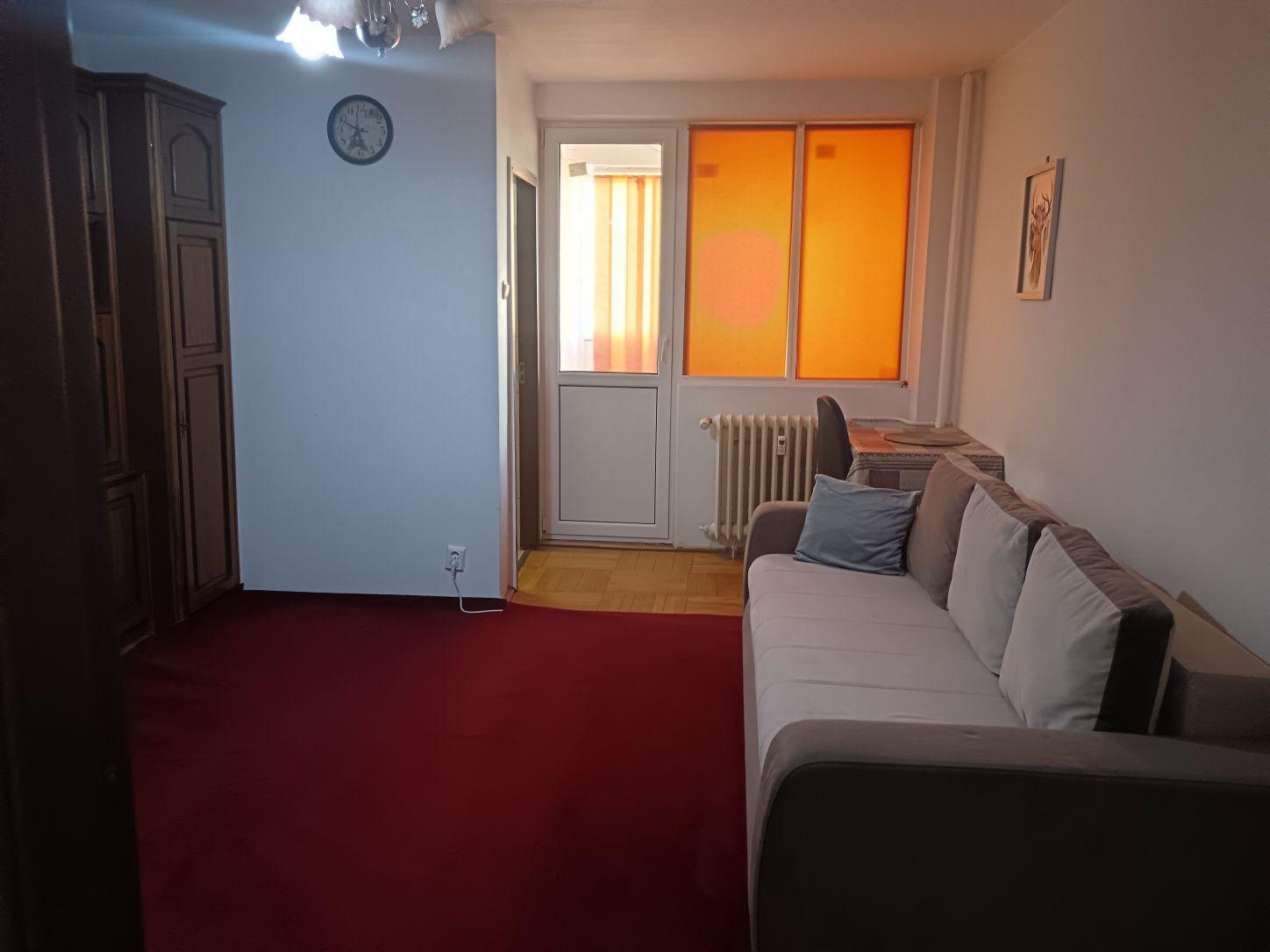 Garsoniera închiriat