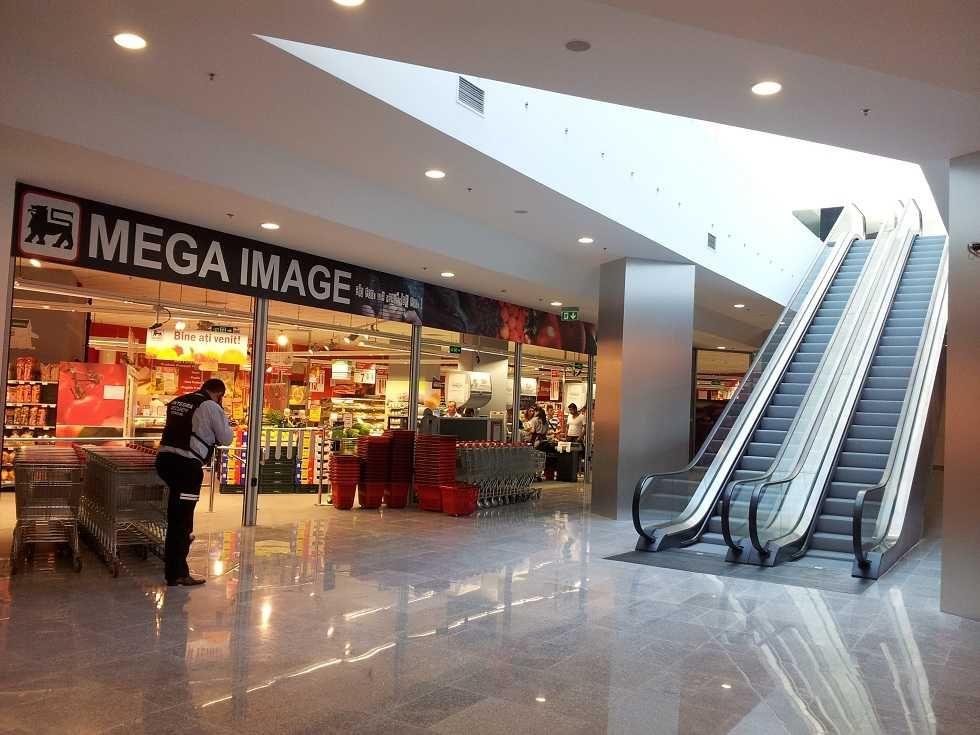 Spatiu  parter 208 mp in galerie comerciala Monaco Towers - 3 spatii