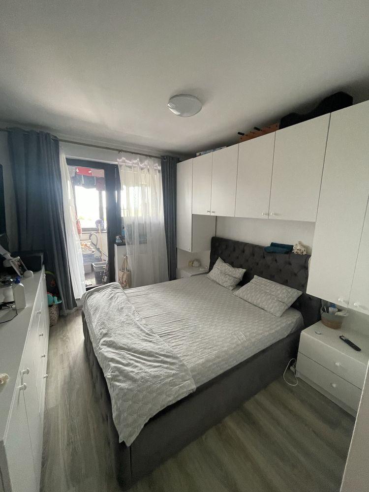 Vand apartament 2 camere