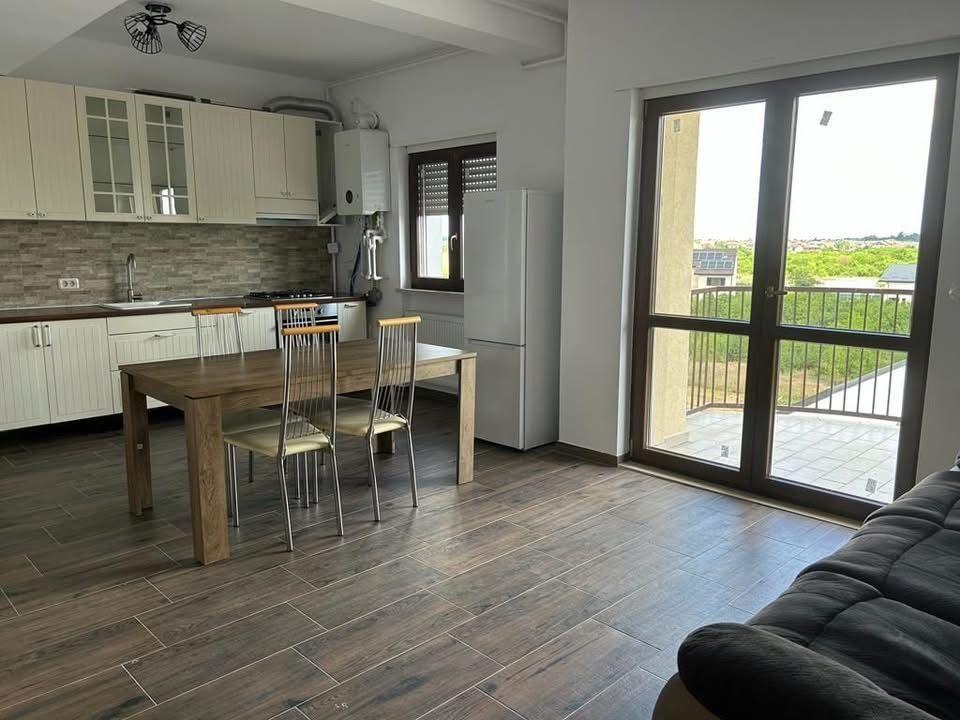 Apartament 3 camere Mogoșoaia