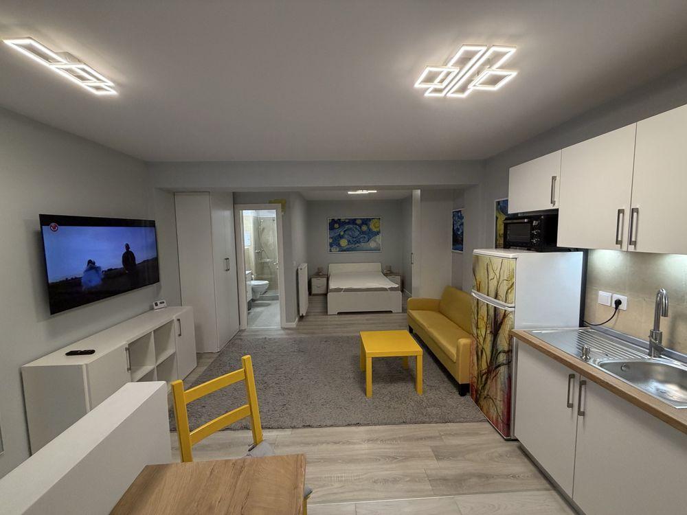 Inchiriez garsoniera spatioasa in Otopeni cu curte si loc de parcare - imagine 1