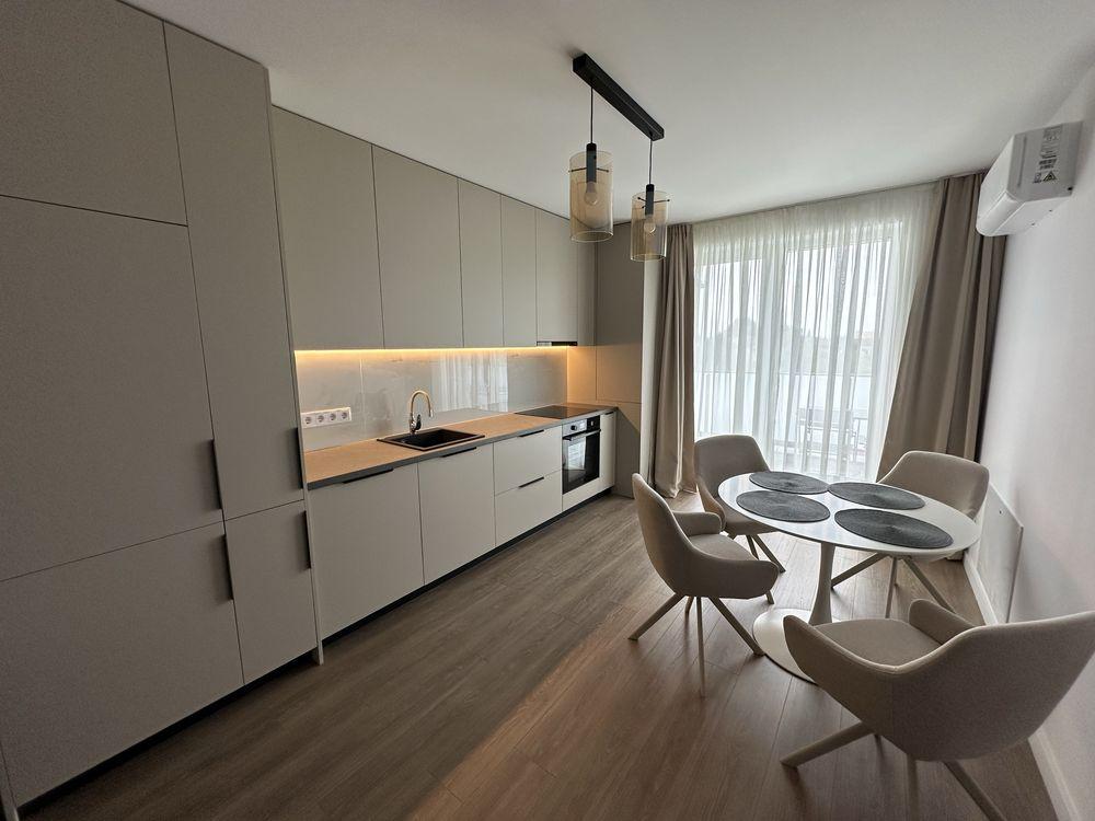 Apartament 3 camere  de inchiriat