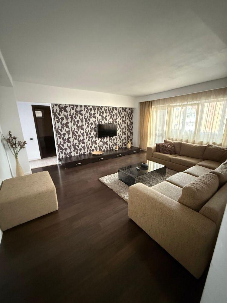 Inchiriere apartament central 3 camere - imagine 1