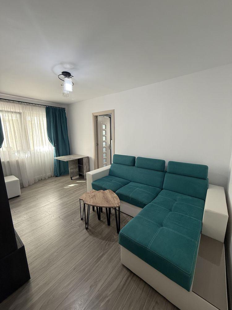 Apartament de inchiriat 2 camere renovat - imagine 1