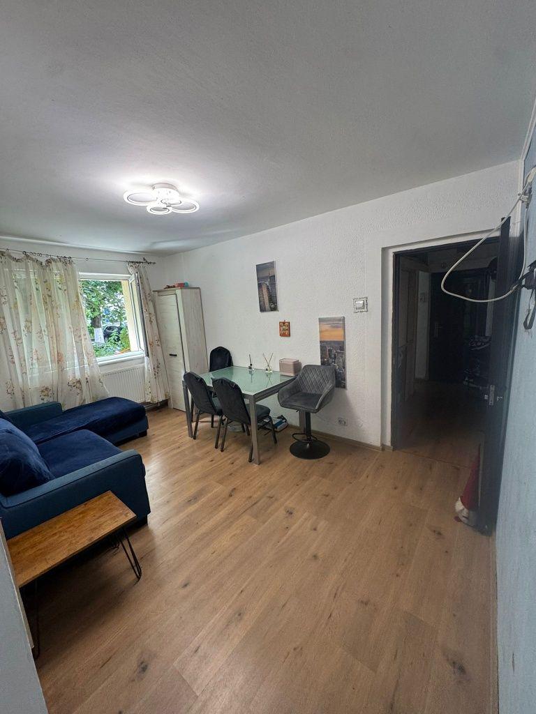 Apartament cu 3 camere  parter - imagine 1
