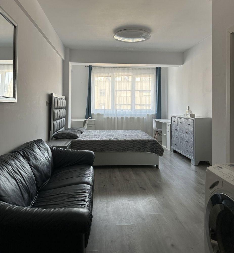 Vand apartament 1 camera , mobilat si utilat complet - imagine 1