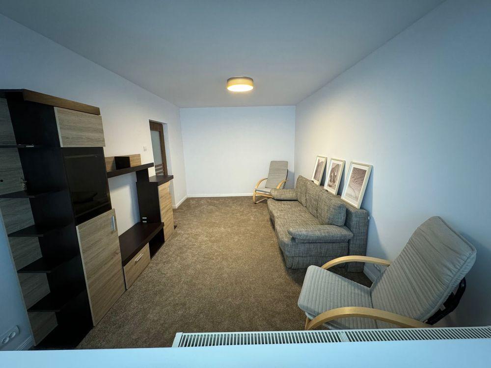 Închiriez apartament 3 camere – Podu Roș, Iași – 74 mp