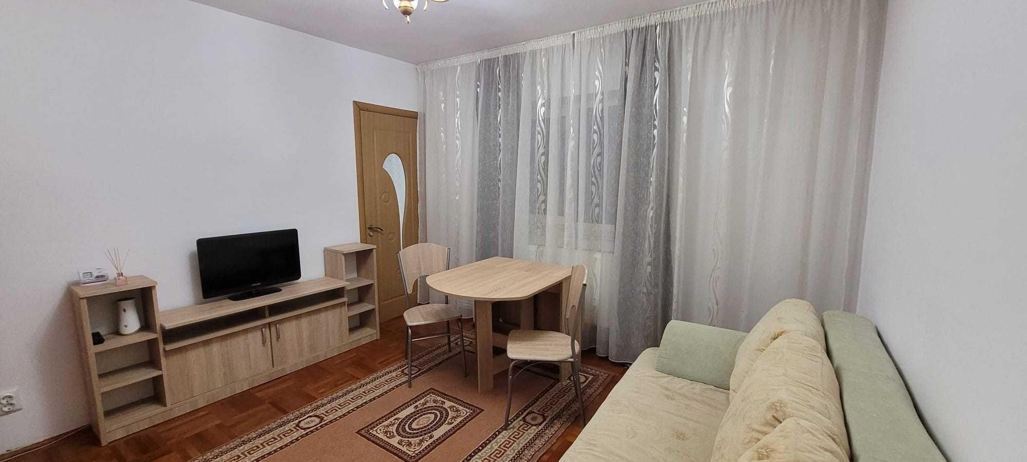 ofer spre inchiriere garsonieră
