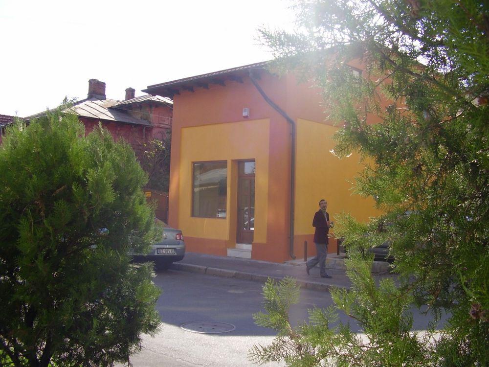 Spatiu comercial stradal - imagine 1