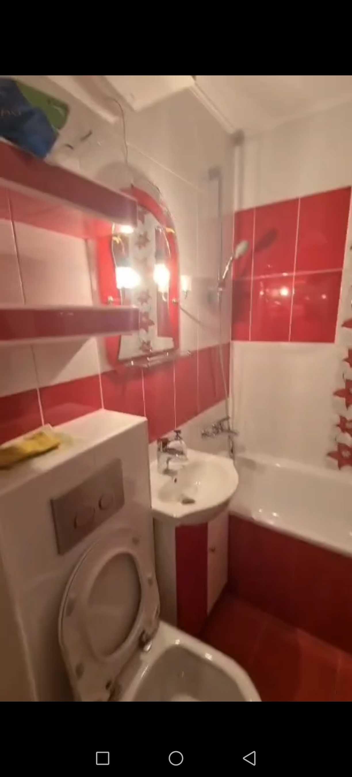Proprietar, ofer spre închiriere garsoniera confort 1