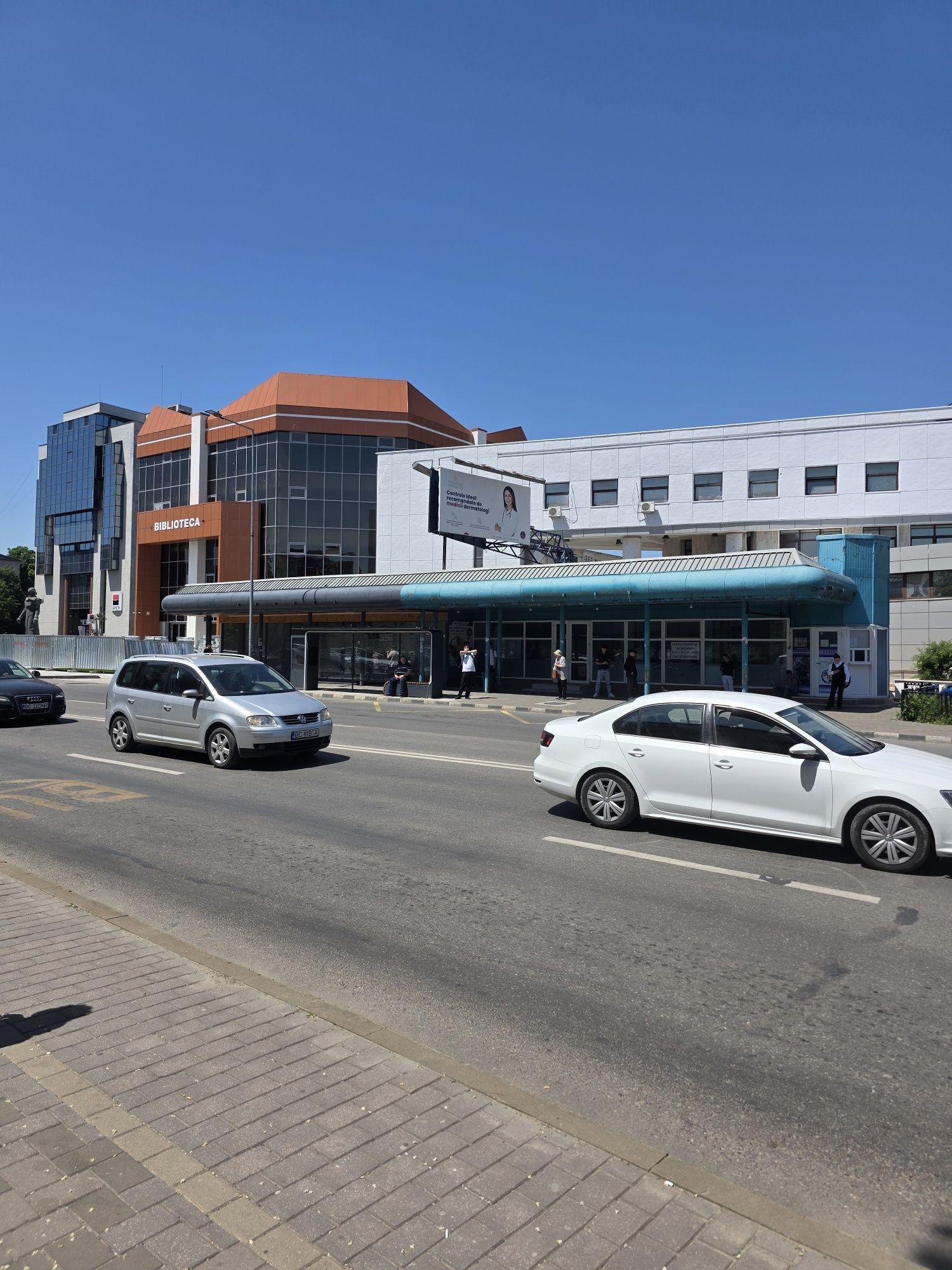 DE ÎNCHIRIAT |Spațiu Comercial Zona Premium 9 Mai, Bacău - imagine 1
