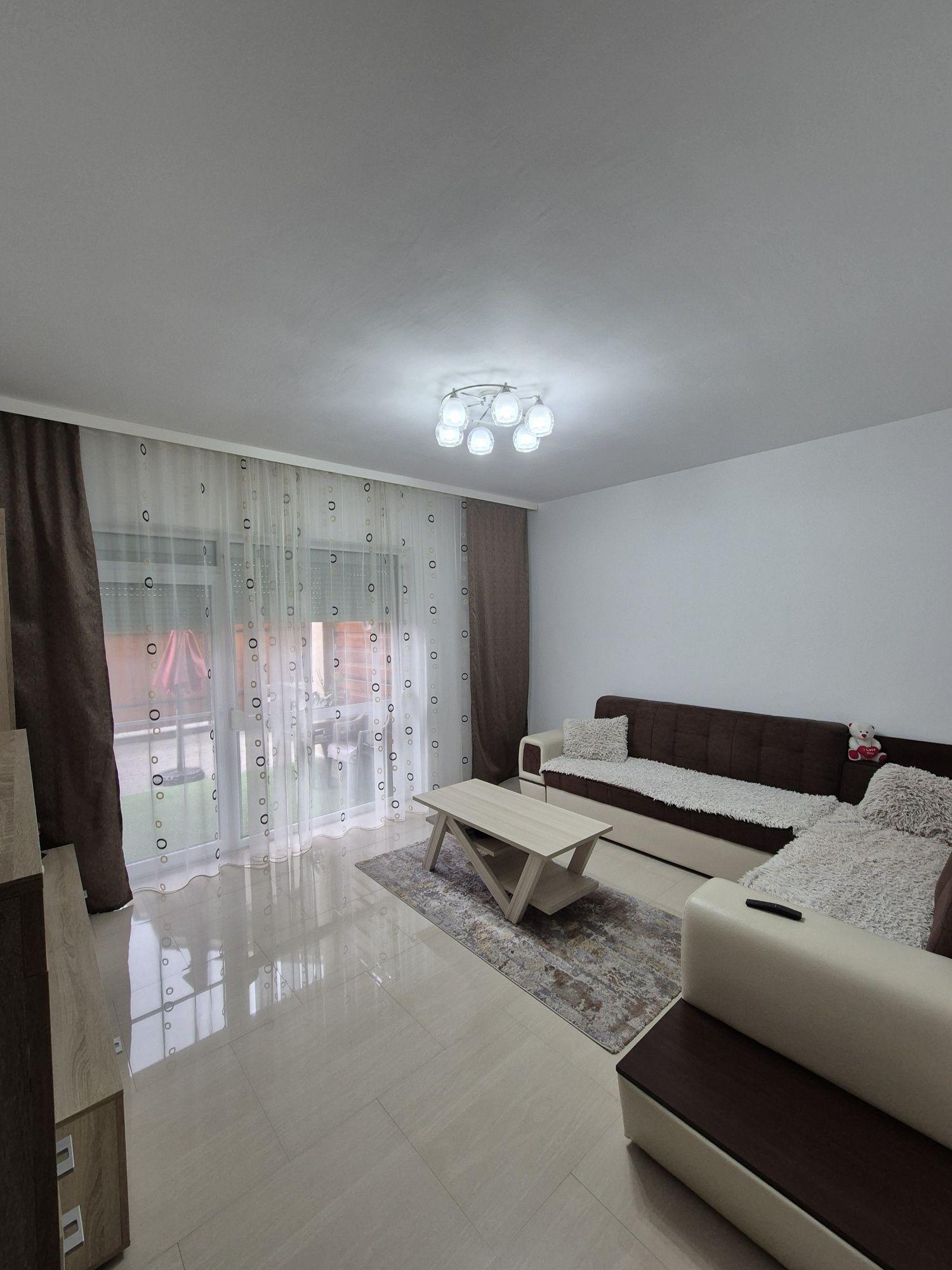 Apartament Cu 3 Camere - imagine 1
