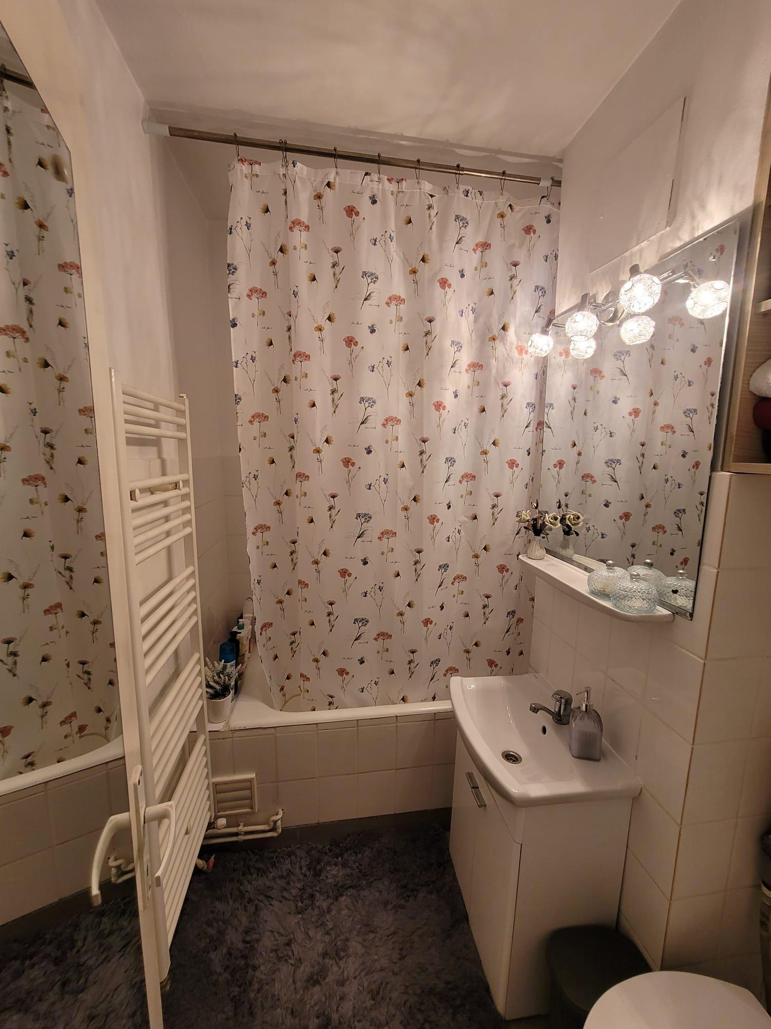 PF închiriez Garsoniera Str Siretului