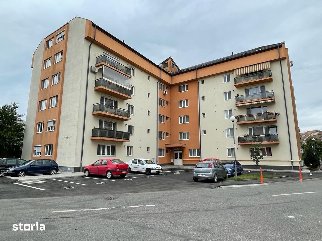 Apartament 2 camere de închiriat, balcon și lift