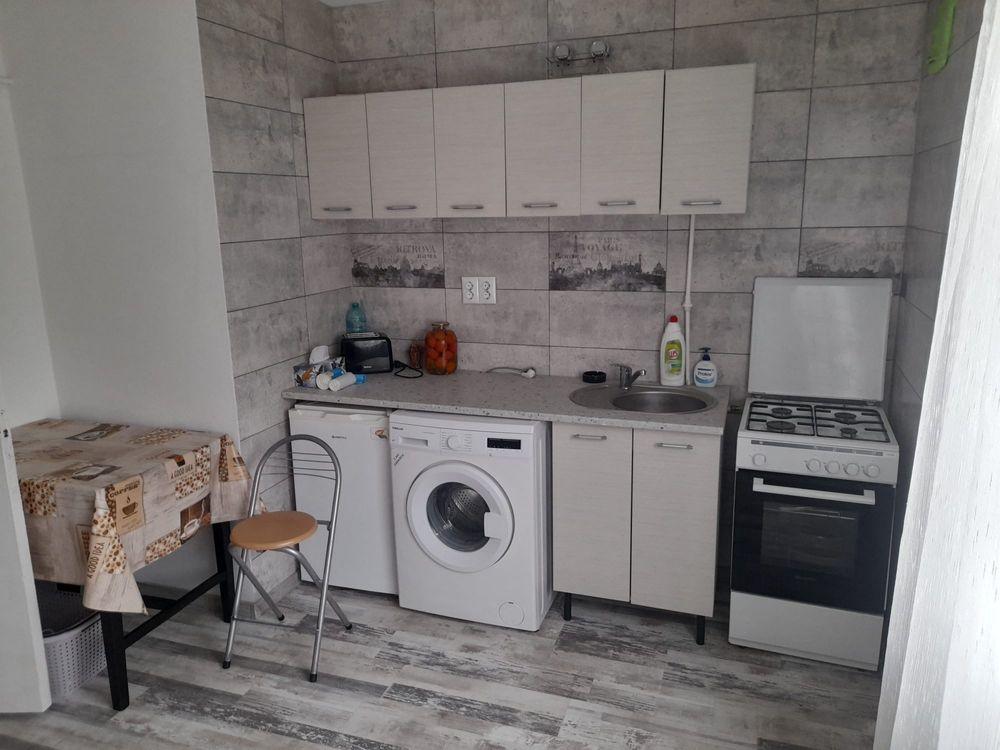 Inchiriez Garsoniera confort 1 sporit ( microapartament) in Suceava ,  zona Areni ,  Universitate