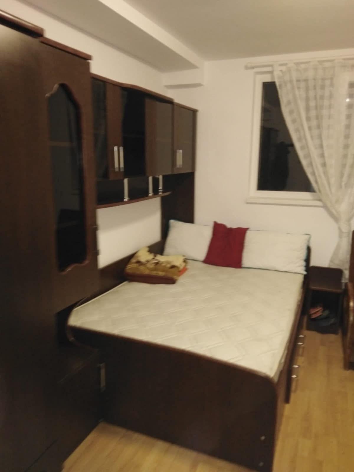 Garsonieră 22 mp, parter, lângă Liceul Pedagogic – 25.500 €