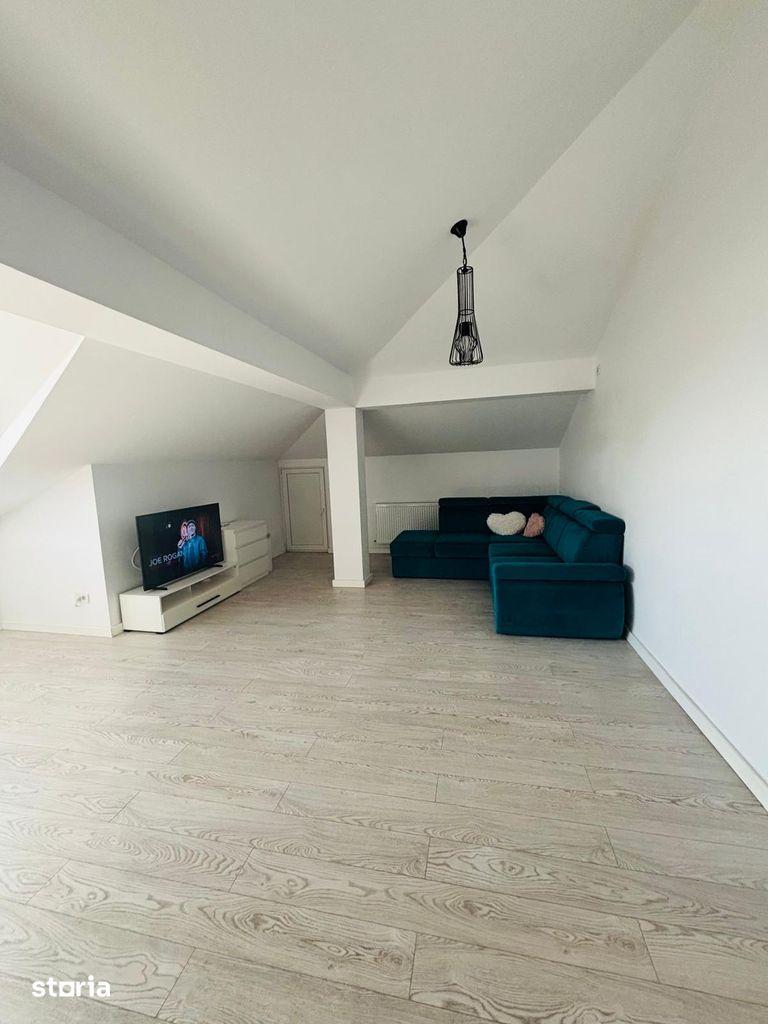 Vând apartament str Safirului 87 mp utili plus pod 30mp