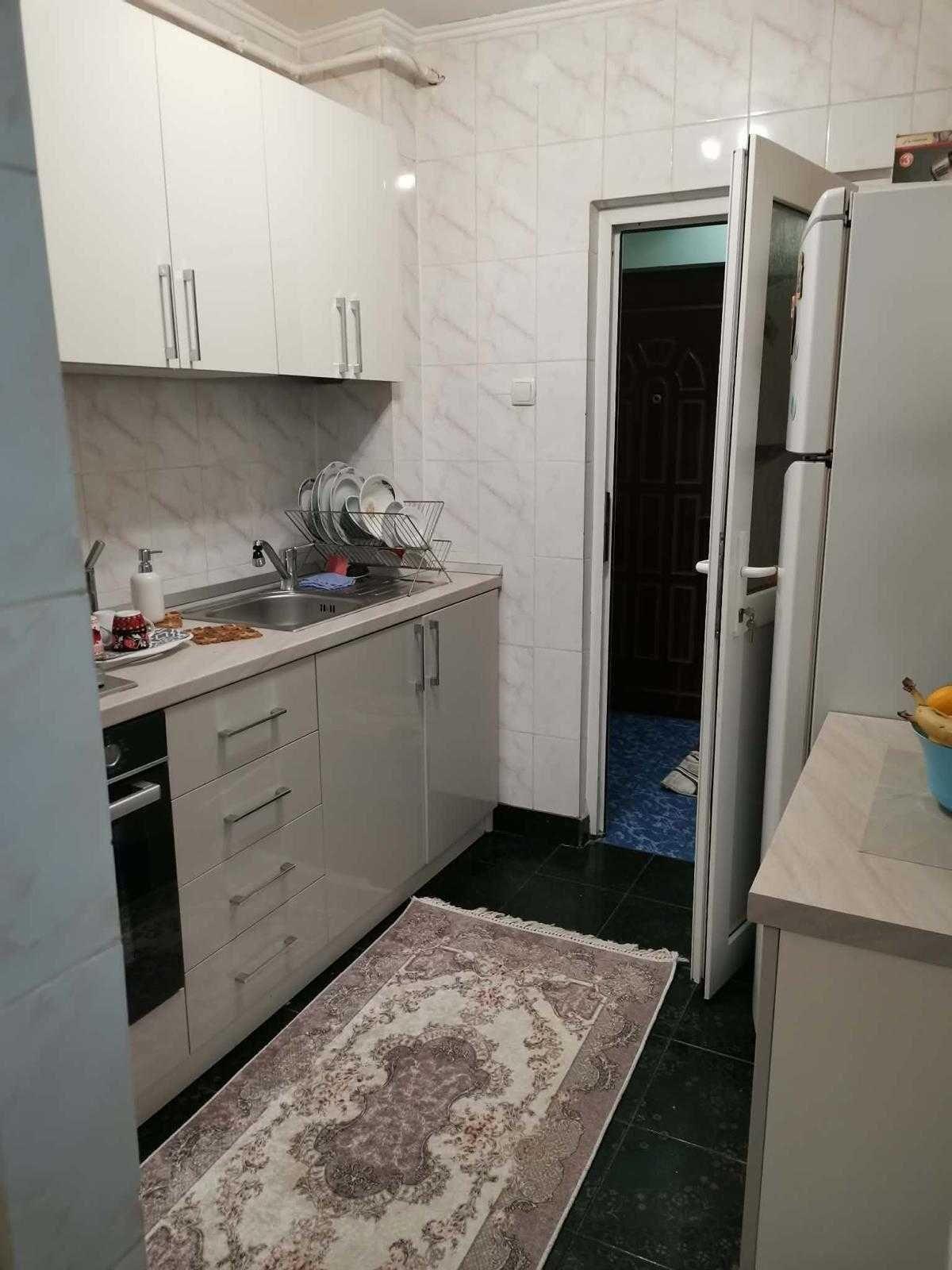 Apartament 3 camere - imagine 1