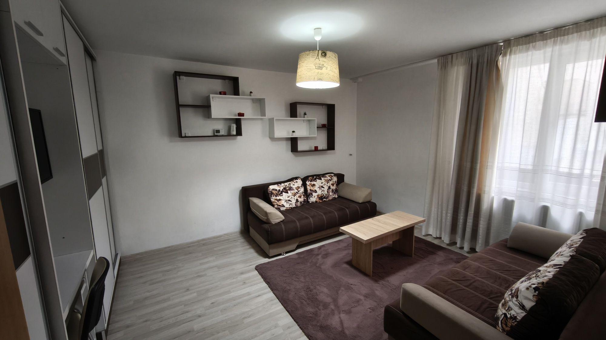Închiriez garsonieră zona Dacia, 28 mp, centrală termică, utilată complet modern - imagine 1