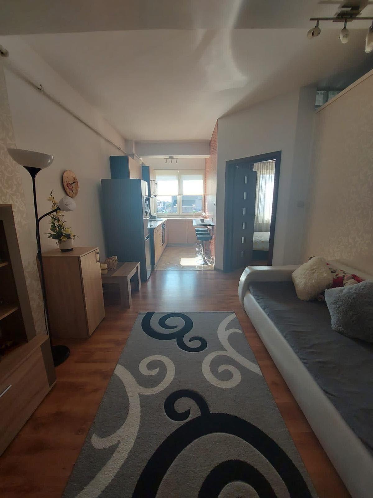 Apartament doua cameri,Calea Moldovei
