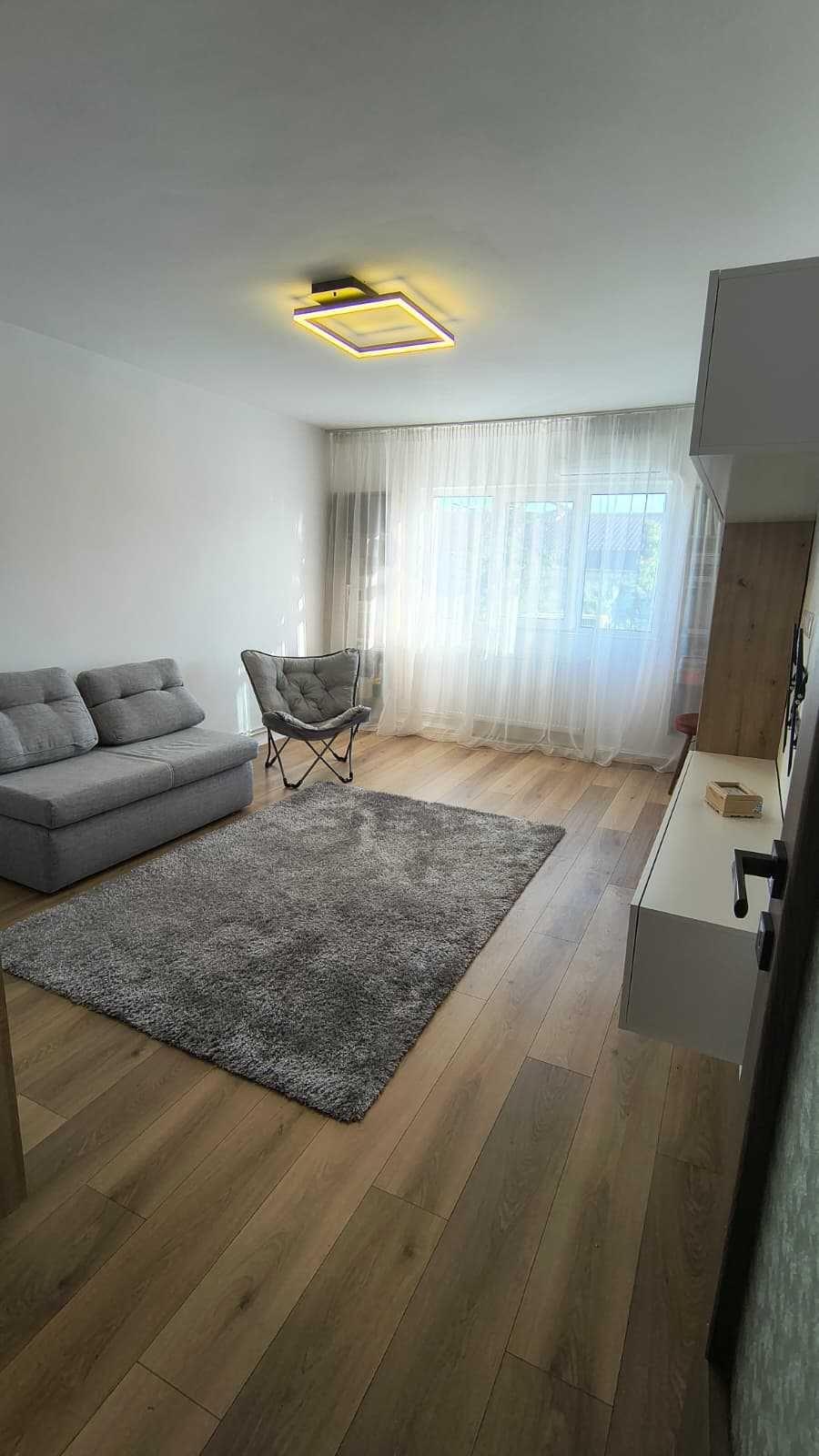Apartament 2 camere, decomandat, Al. Ghiocelului