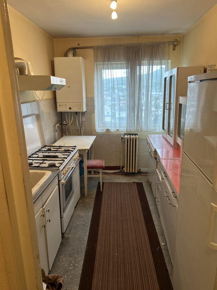 Apartament 4 camere zona Lama