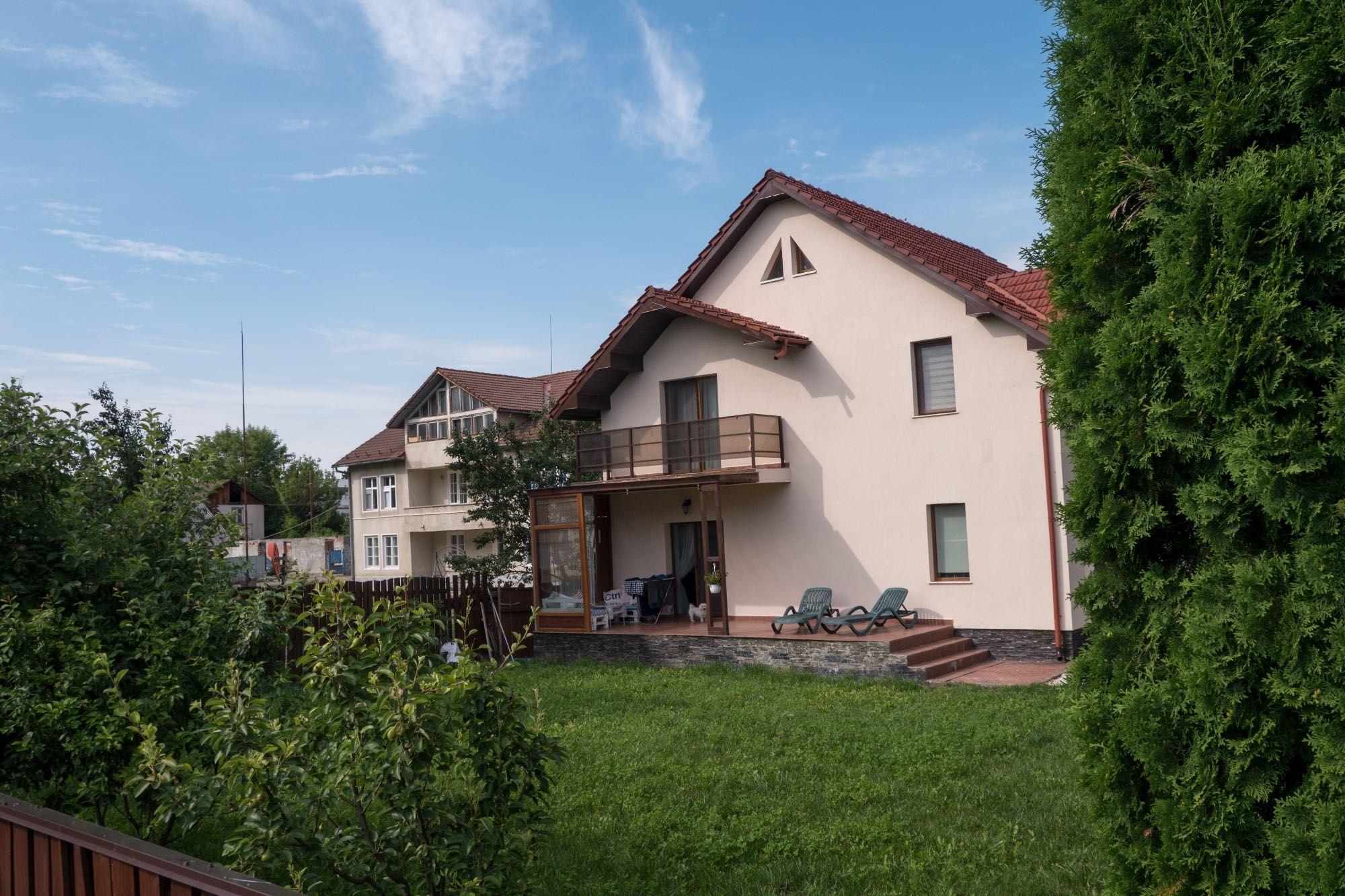 Casa cu teren de vânzare în Bistrița